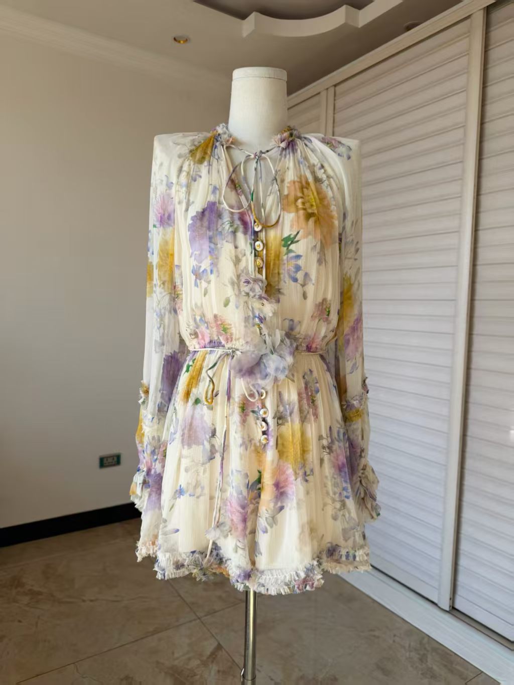 Resort-Kollektion Kleider der australischen Designerin