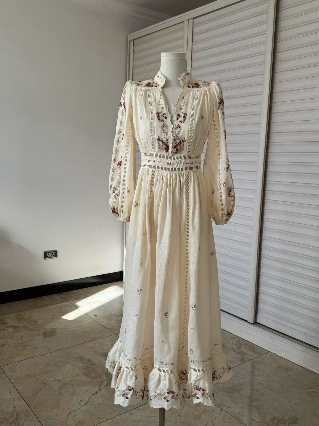 Gli abiti della collezione resort di un designer australiano