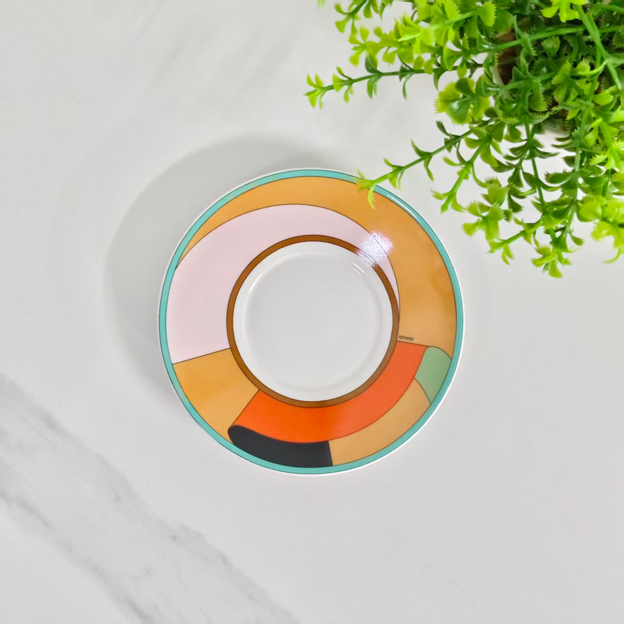 [Galloping Horse Design – Pink] – [Set of 6 Cups &amp; Saucers]