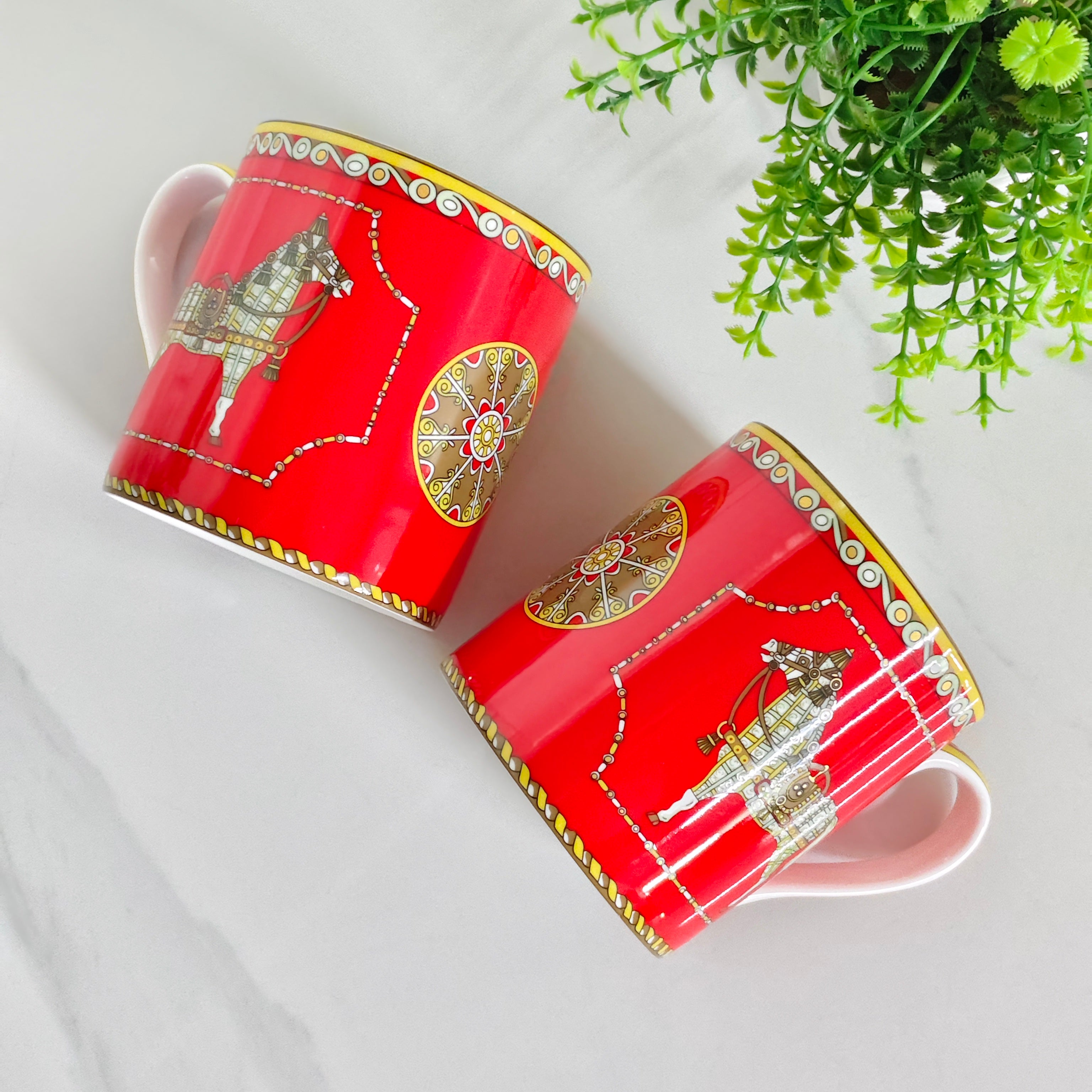Set doppia tazza "Red-Bottom Horse" – Scatola in pelle