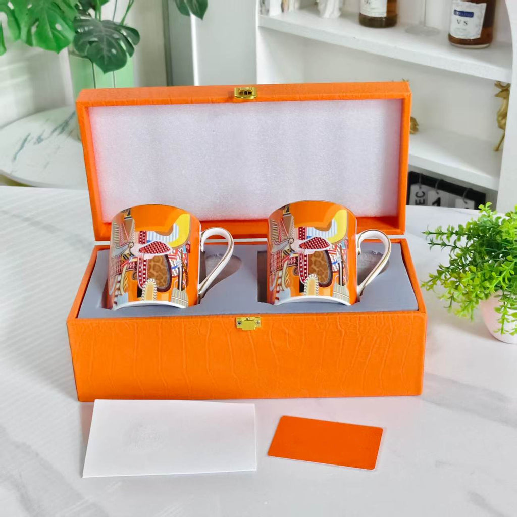 Set doppia tazza "Sella Arancione" – Custodia in pelle