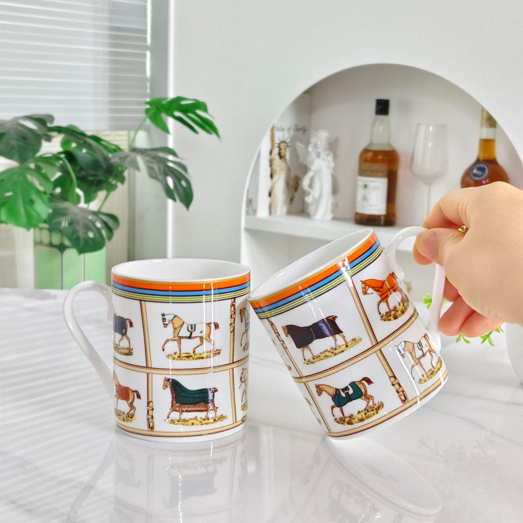 "Ten Fine Steeds" Mug Set (Pair) – Leather Box