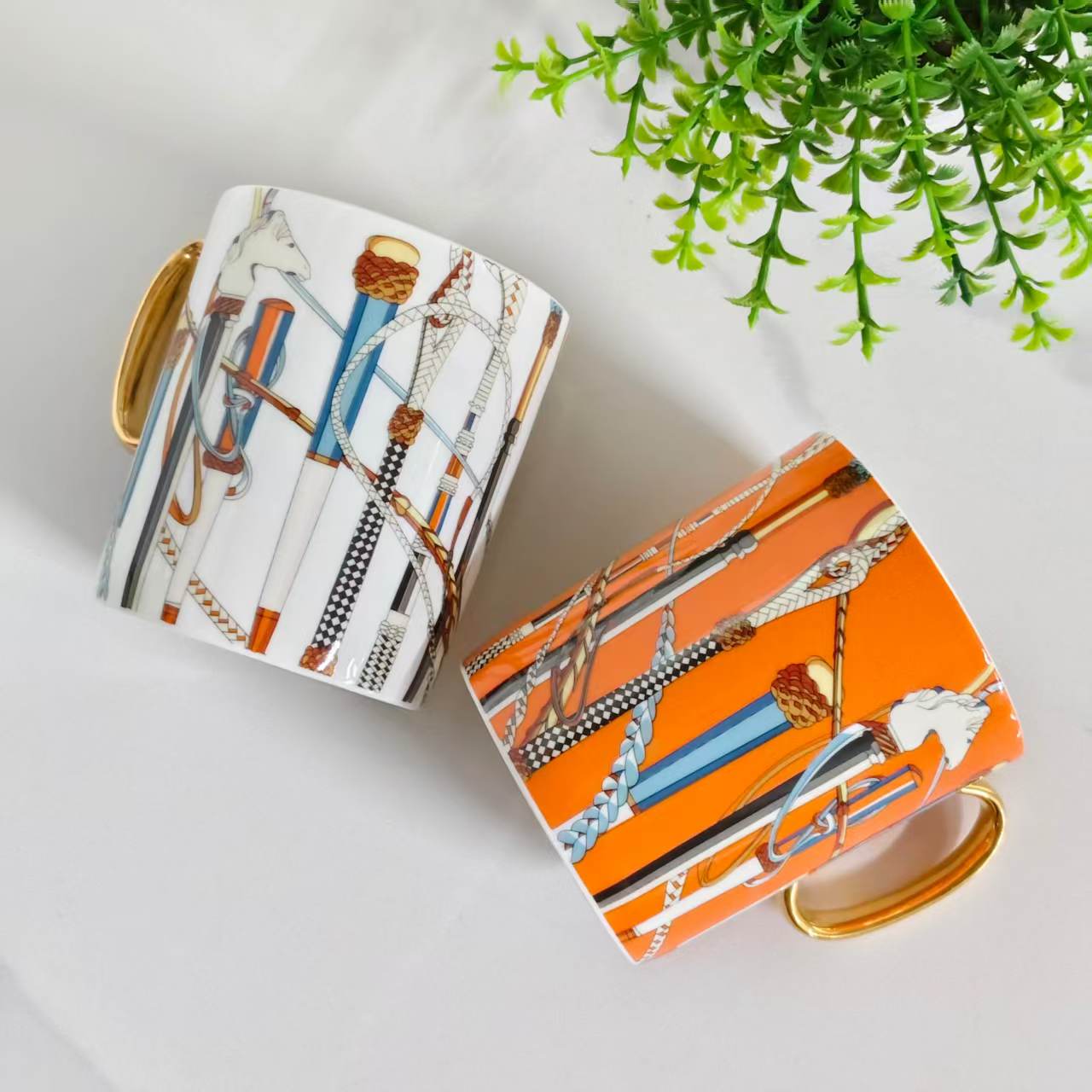 Cup – White + Orange Scepter – Set of Two Mugs – Leather Box