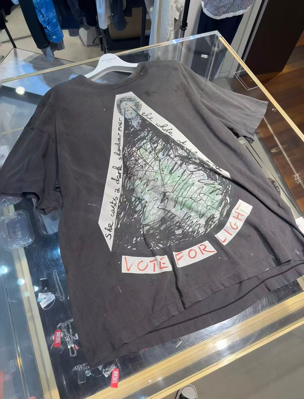 MSAINTM Portrait-Print Washed & Distressed Vintage-Style Tubular T-Shirt