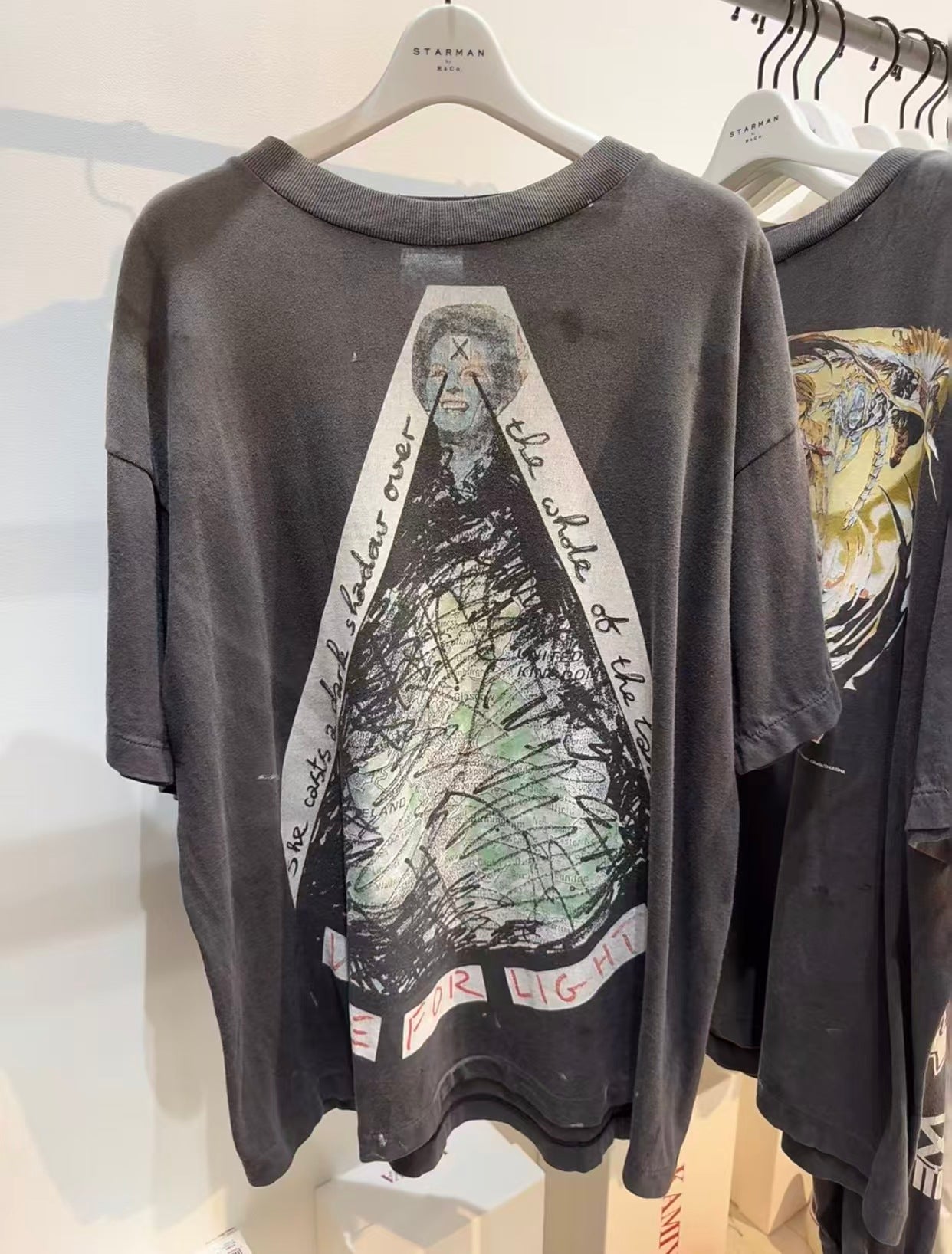 MSAINTM Portrait-Print Washed & Distressed Vintage-Style Tubular T-Shirt
