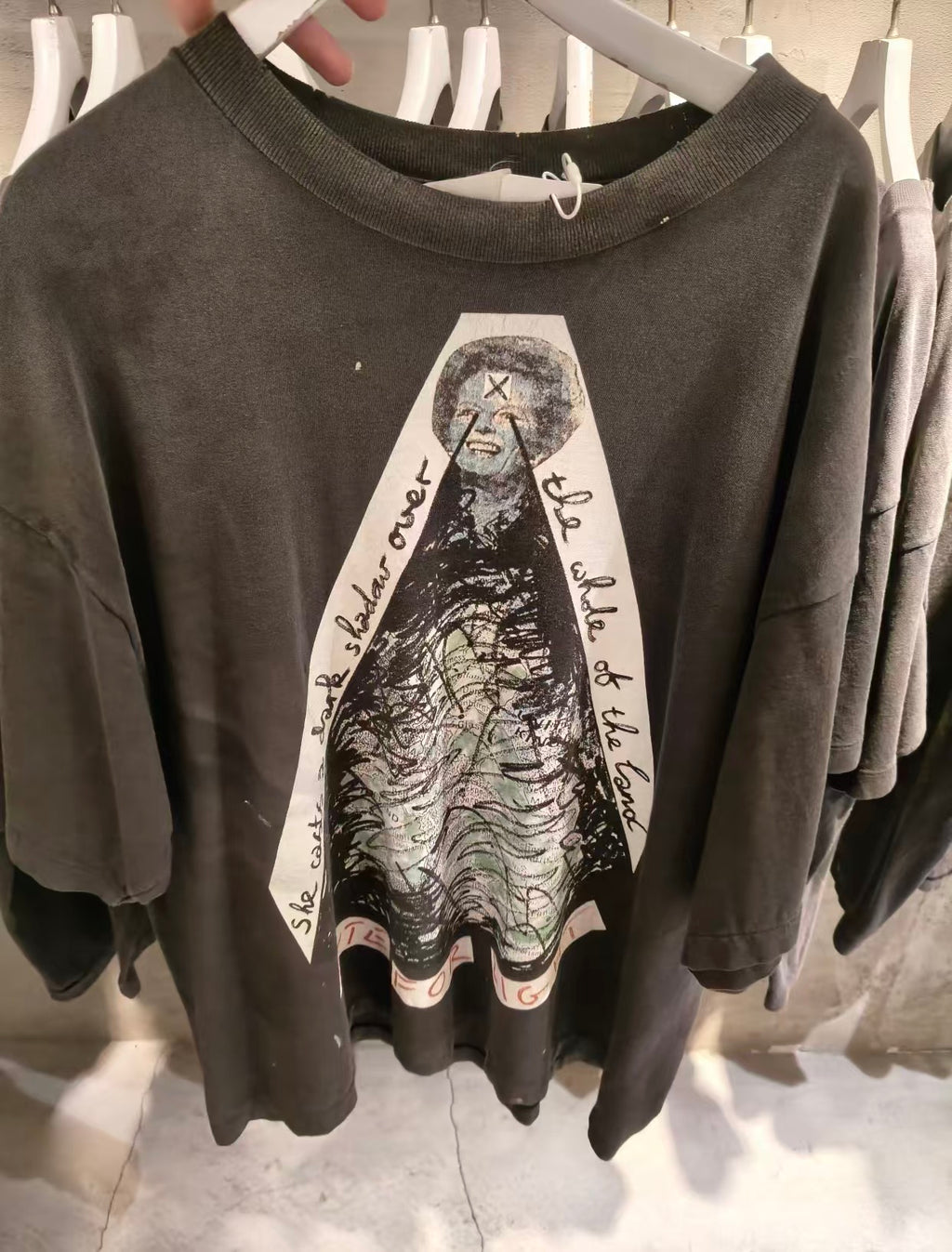 MSAINTM Portrait-Print Washed & Distressed Vintage-Style Tubular T-Shirt