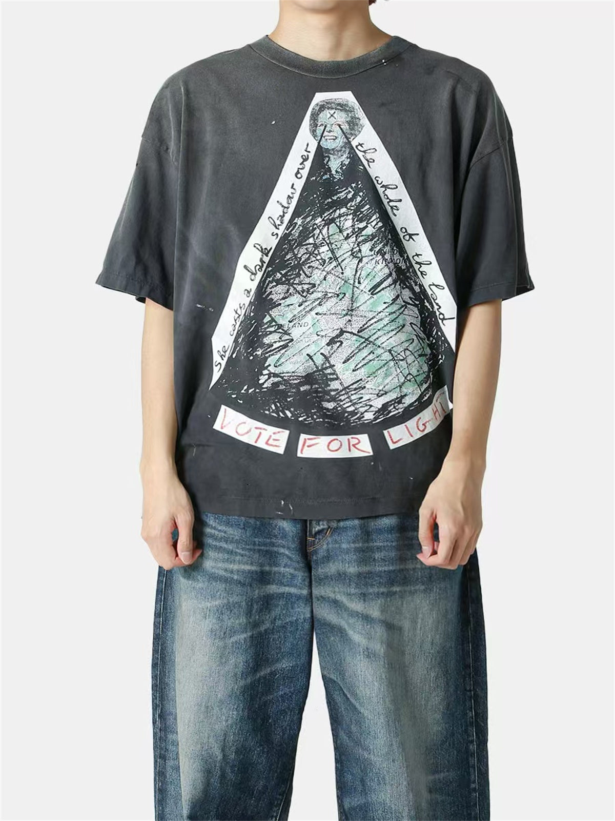 MSAINTM Portrait-Print Washed & Distressed Vintage-Style Tubular T-Shirt