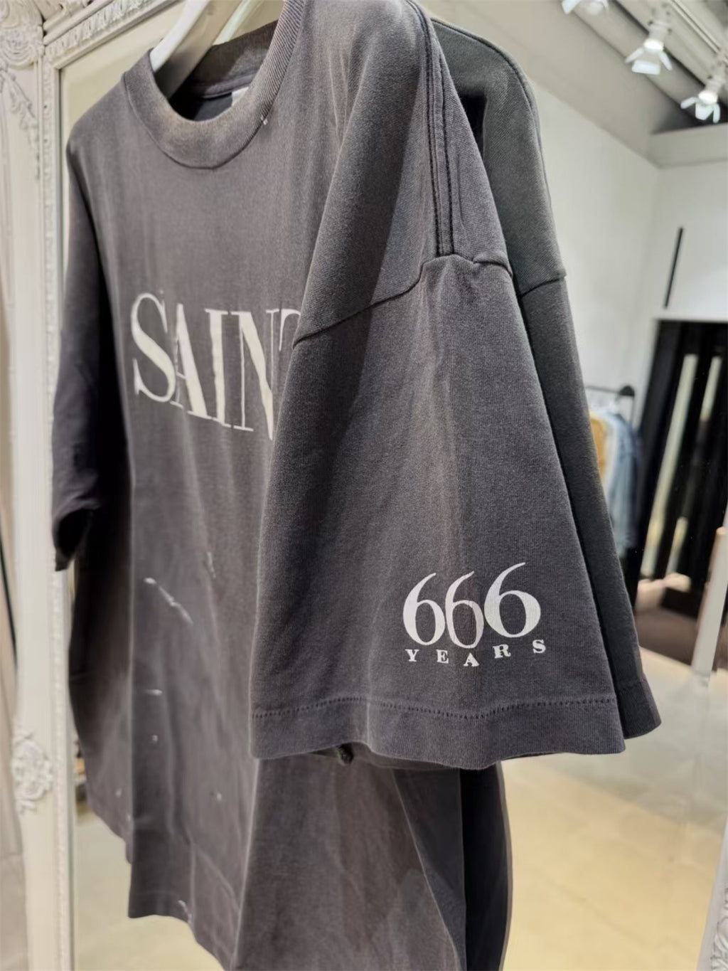 MSAINTM 666 Print Vintage-style Distressed Tubular T-shirt