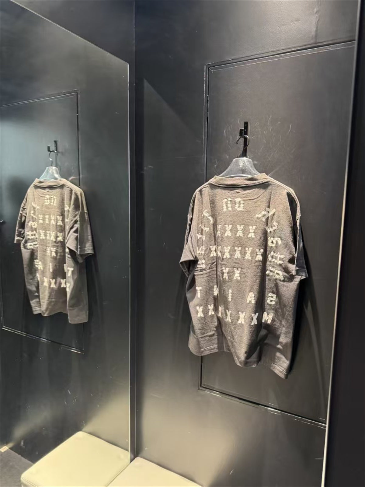 MSAINTM anime character. Tubular-knit T-shirt featuring a large-scale Conley-style print and a washed, distressed finish.