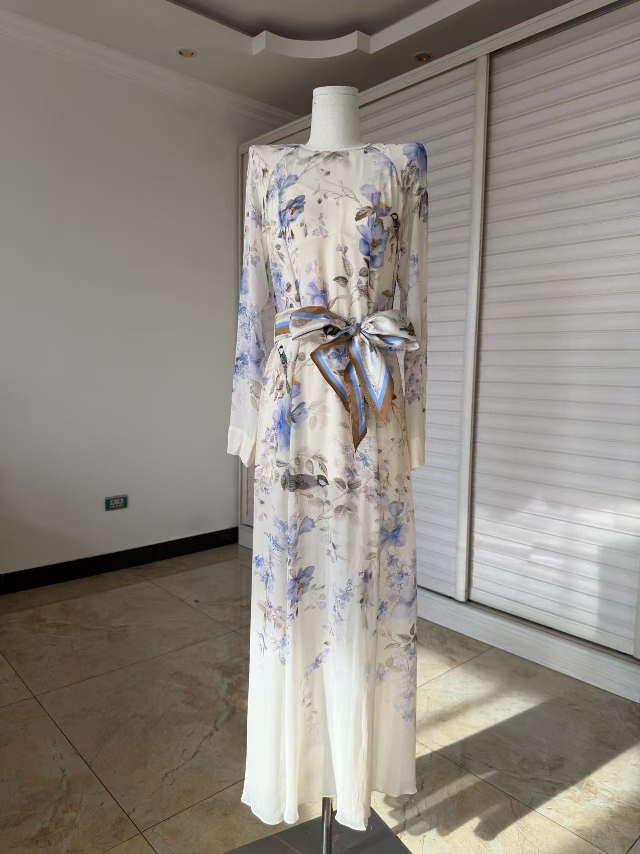 Resort-Kollektion Kleider der australischen Designerin