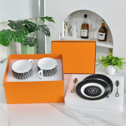 Set tazzine con piattino (coppia) – Base nera (Include i cucchiaini originali)