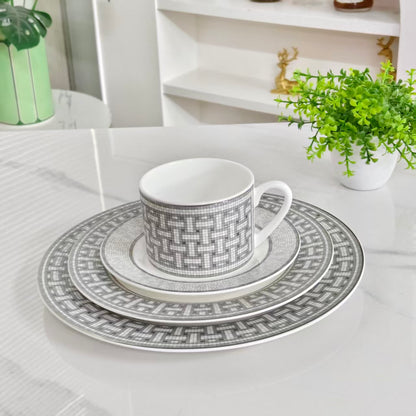 New Arrival – 4-Piece Cup &amp; Plate Set – "Grey Horse-Drawn Carriage" Design