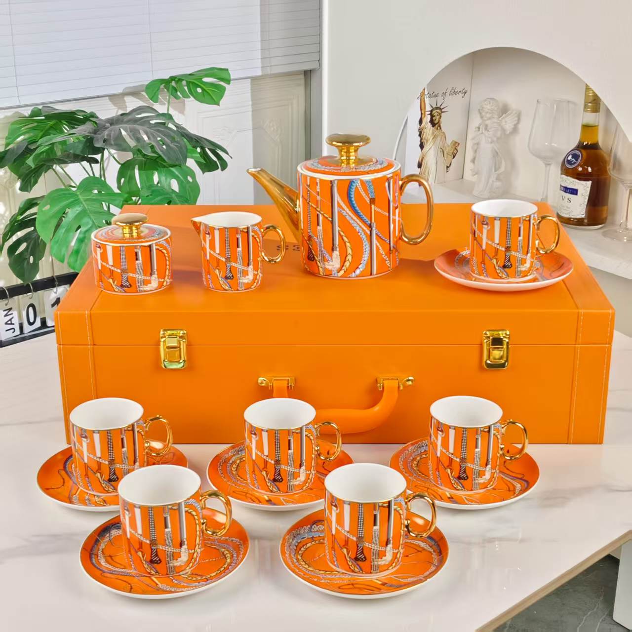 Neu eingetroffen: „Orange Scepter“ – 15-teiliges Kaffeeservice
