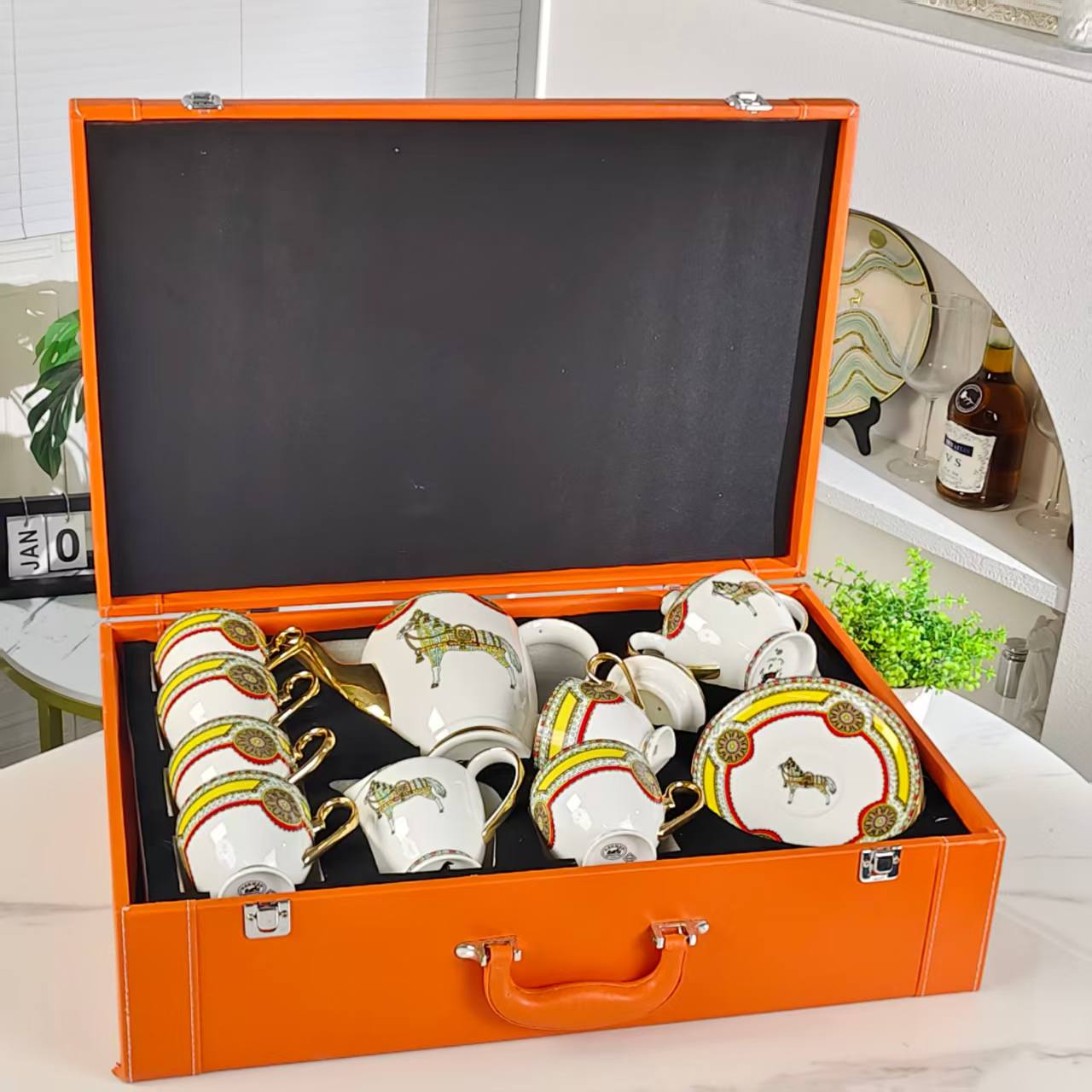 Neu eingetroffen: [Sockel gelbes Pferd] – 15-teiliges Kaffeeservice