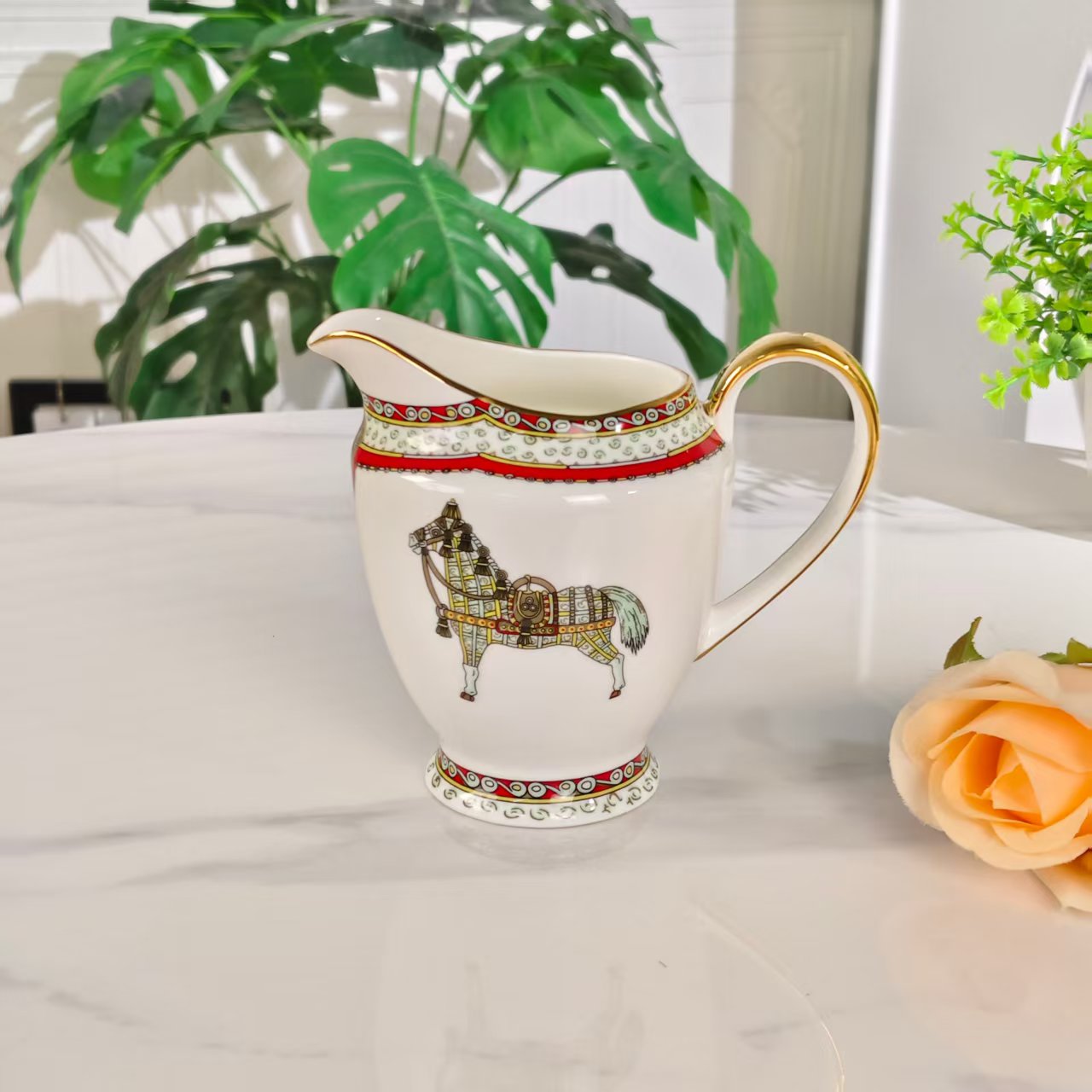 Neu eingetroffen: [Sockel gelbes Pferd] – 15-teiliges Kaffeeservice