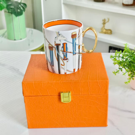 Tasse und Lederbox-Geschenkset "Weißes Zepter"