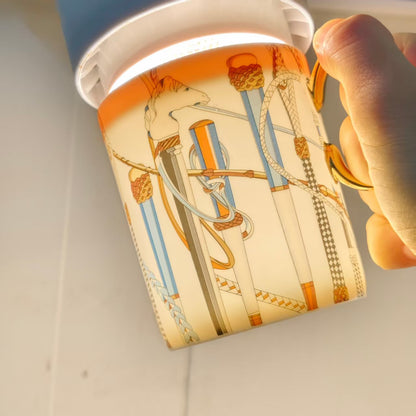 Tasse und Lederbox-Geschenkset "Weißes Zepter"