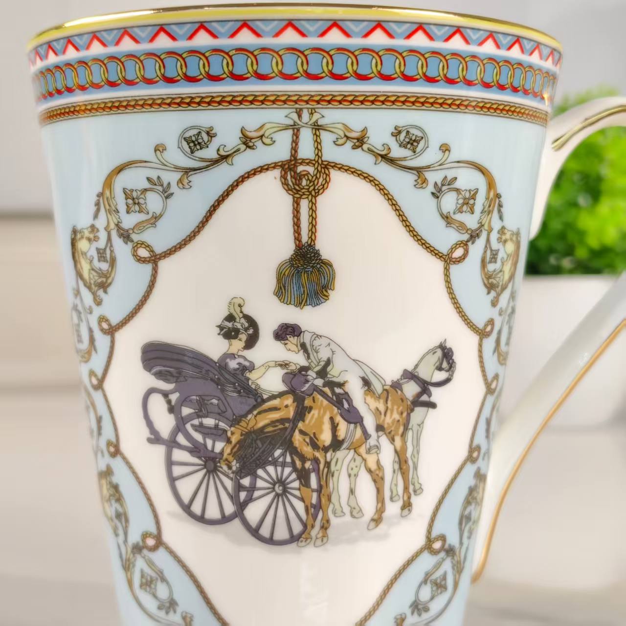 Neu eingetroffen – „Elegante Dame“ – Tasse
