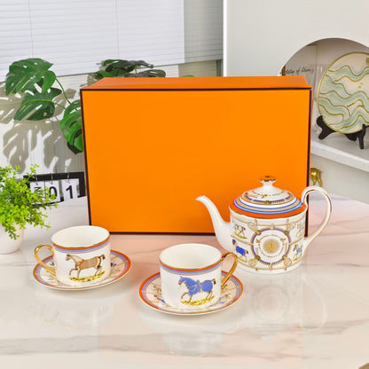Neu eingetroffen: [Sockel gelbes Pferd] – 15-teiliges Kaffeeservice