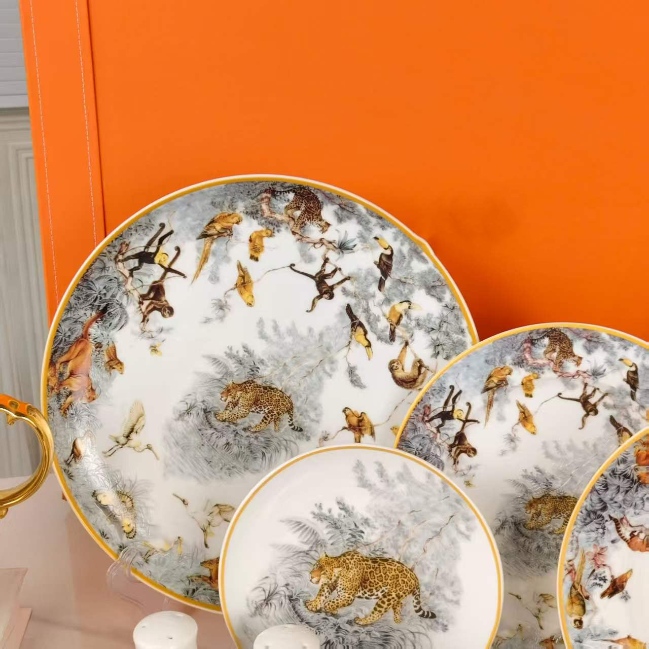 Nuovo Arrivo: "Scettro Arancio" – Servizio da Caffè da 15 Pezzi