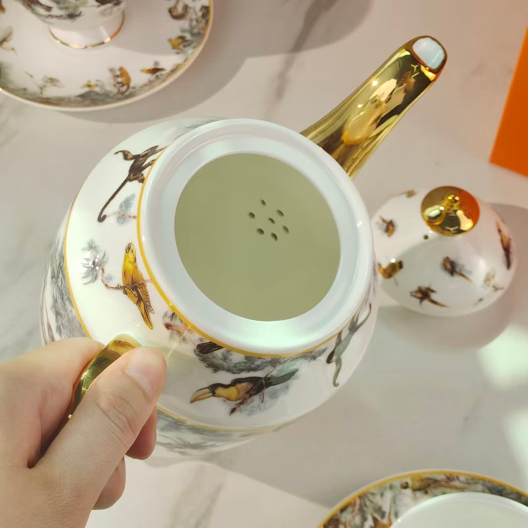 Neu eingetroffen: „Orange Scepter“ – 15-teiliges Kaffeeservice