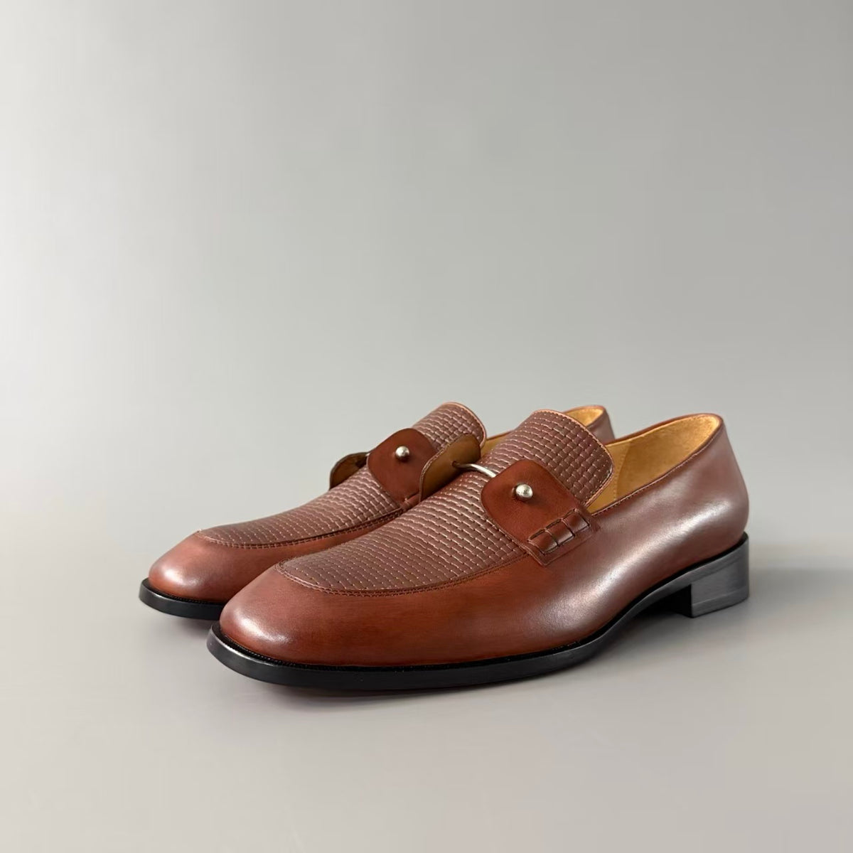 CL 【Red Sole】Textured & Woven Calfskin Loafers – Round-toe, slip-on – Men's – Brown.