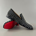 CL 【Red Sole】Eleganti slip-on casual da uomo con borchie, nere.