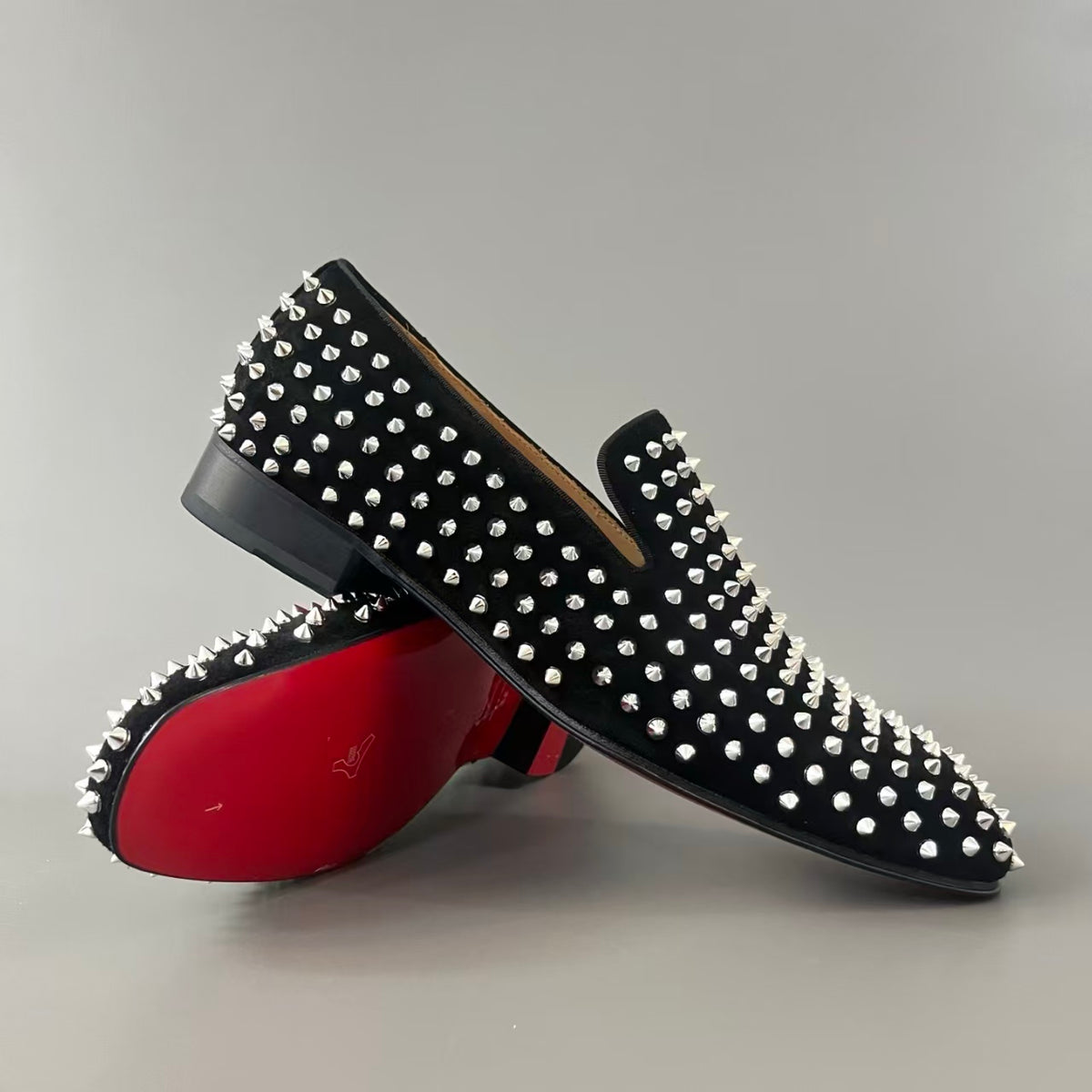 CL 【Red Sole】Stylish Men's Casual Black Studded Slip-ons.