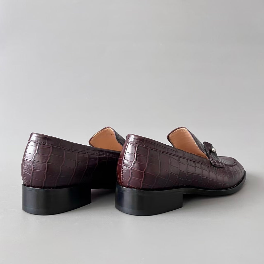 CL 【Red Sole】Men's Loafers – Dark Brown. Round-toe, slip-on style offering comfort and sophistication.