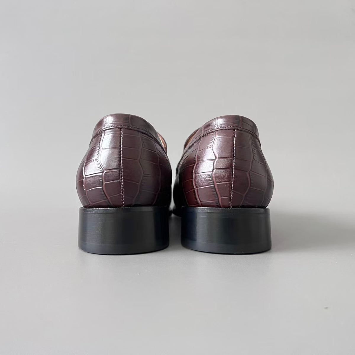 CL 【Red Sole】Men's Loafers – Dark Brown. Round-toe, slip-on style offering comfort and sophistication.