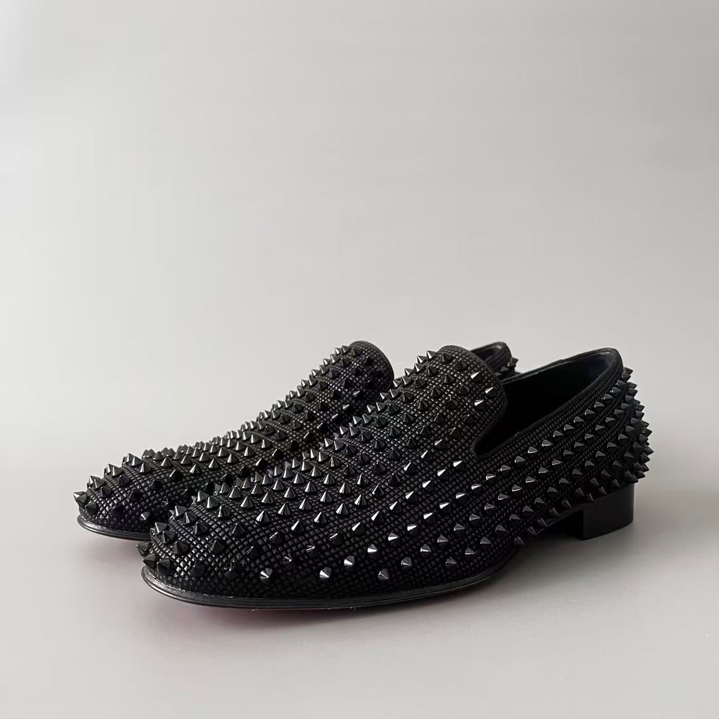 CL 【Red Sole】Stylish Men's Casual Black Studded Slip-ons.