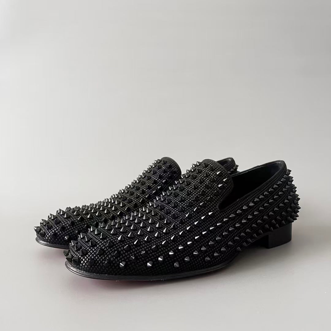 CL 【Red Sole】Stylish Men's Casual Black Studded Slip-ons.
