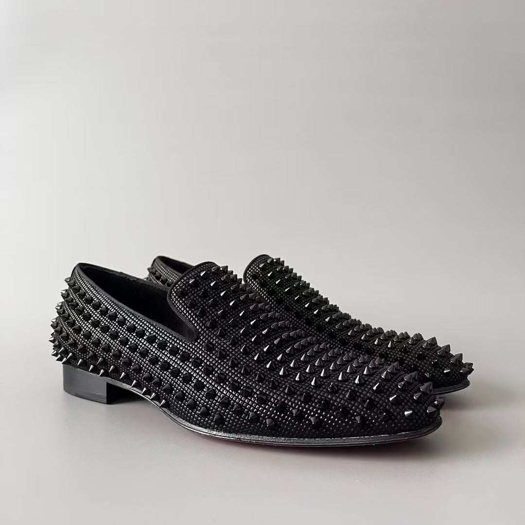 CL 【Red Sole】Stylish Men's Casual Black Studded Slip-ons.