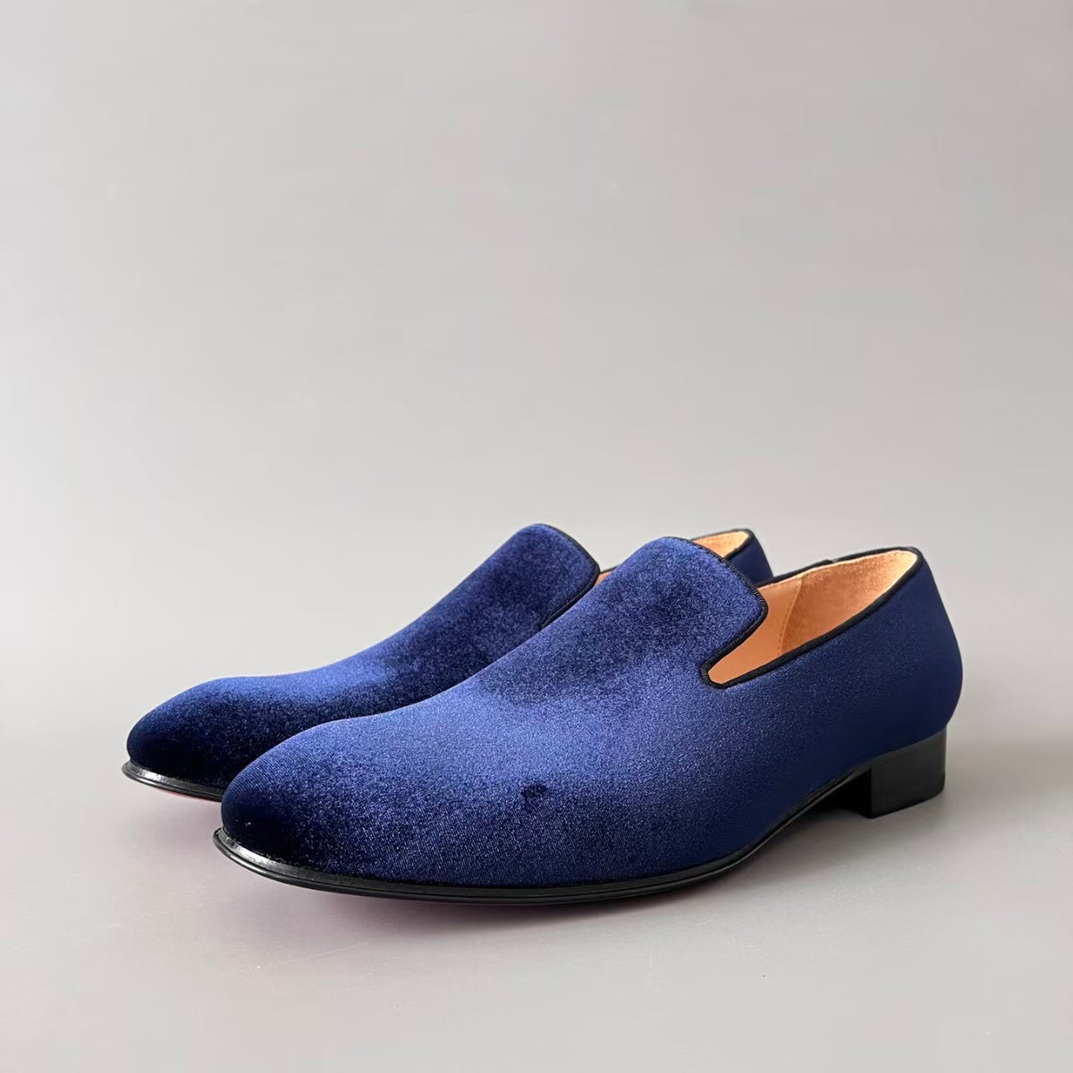 CL 【Red Sole】Men's Blue Loafers – Round-Toe, Slip-On, Comfortable & Sophisticated.