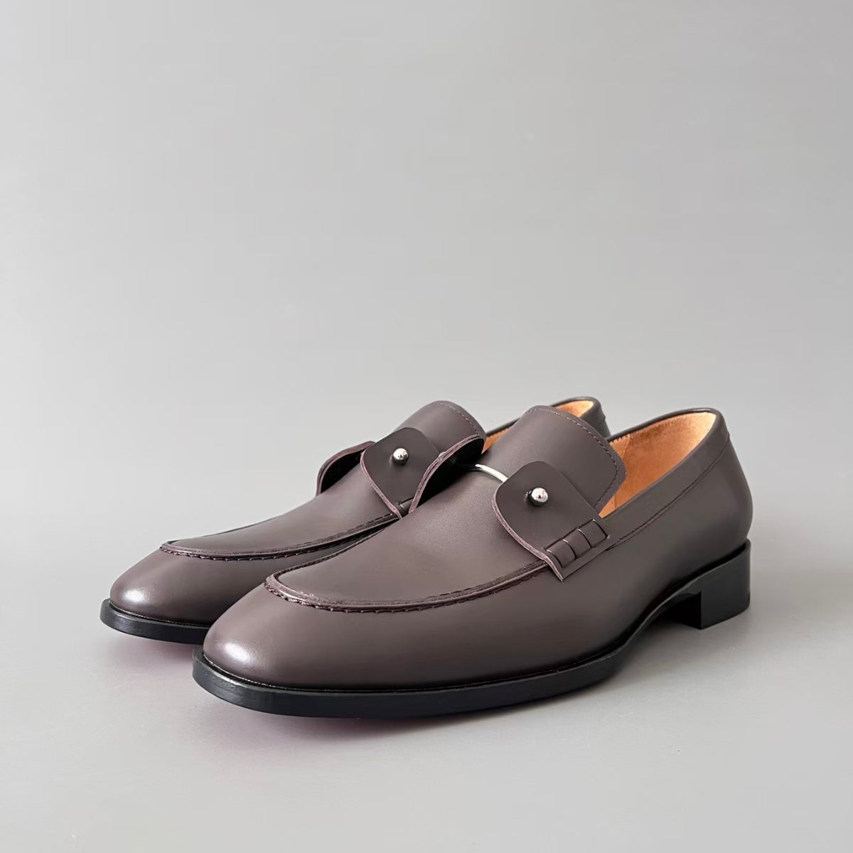 CL 【Red Sole】Men's Leather Loafers – Round-Toe, Slip-On, Comfortable & Sophisticated – Dark Brown