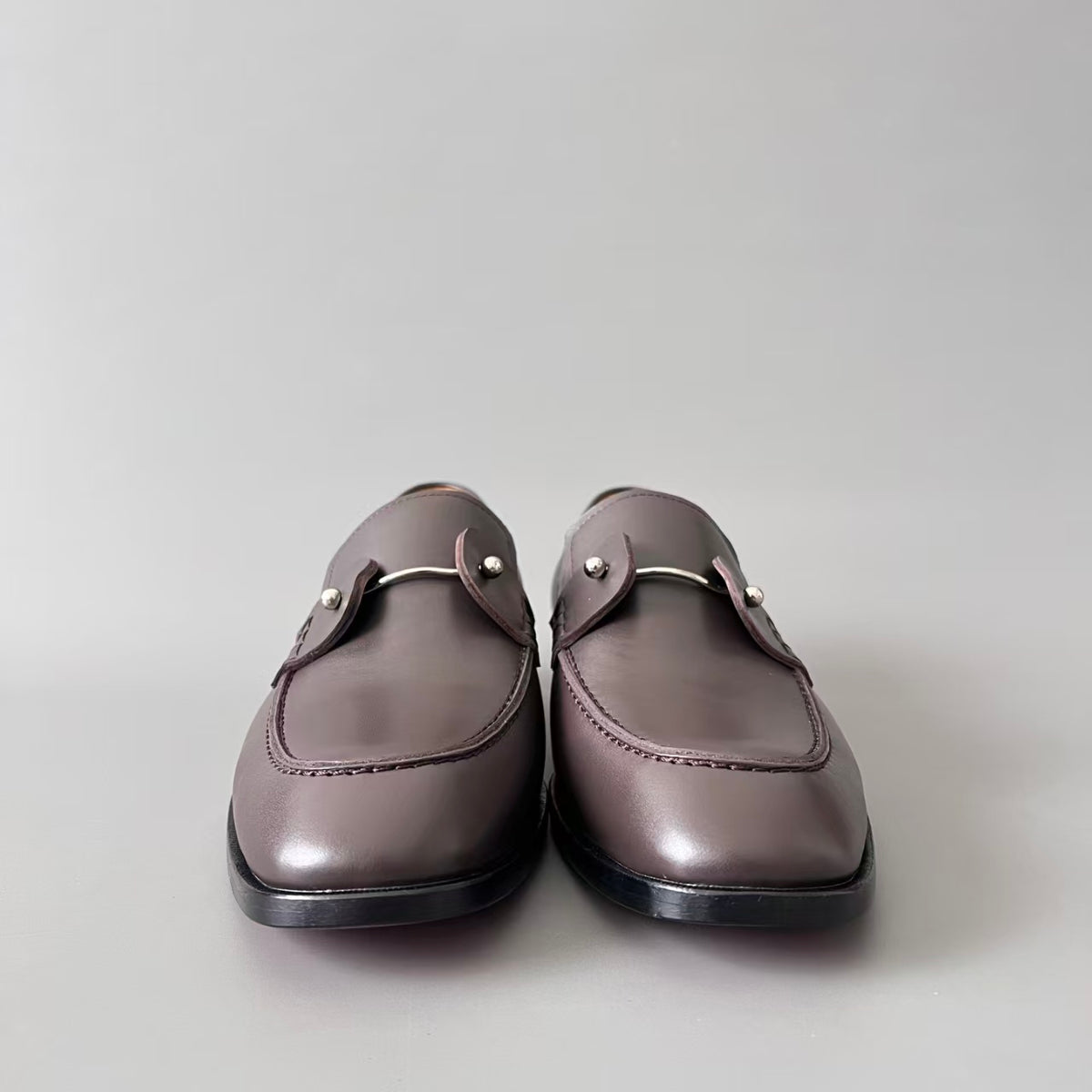 CL 【Red Sole】Men's Leather Loafers – Round-Toe, Slip-On, Comfortable & Sophisticated – Dark Brown