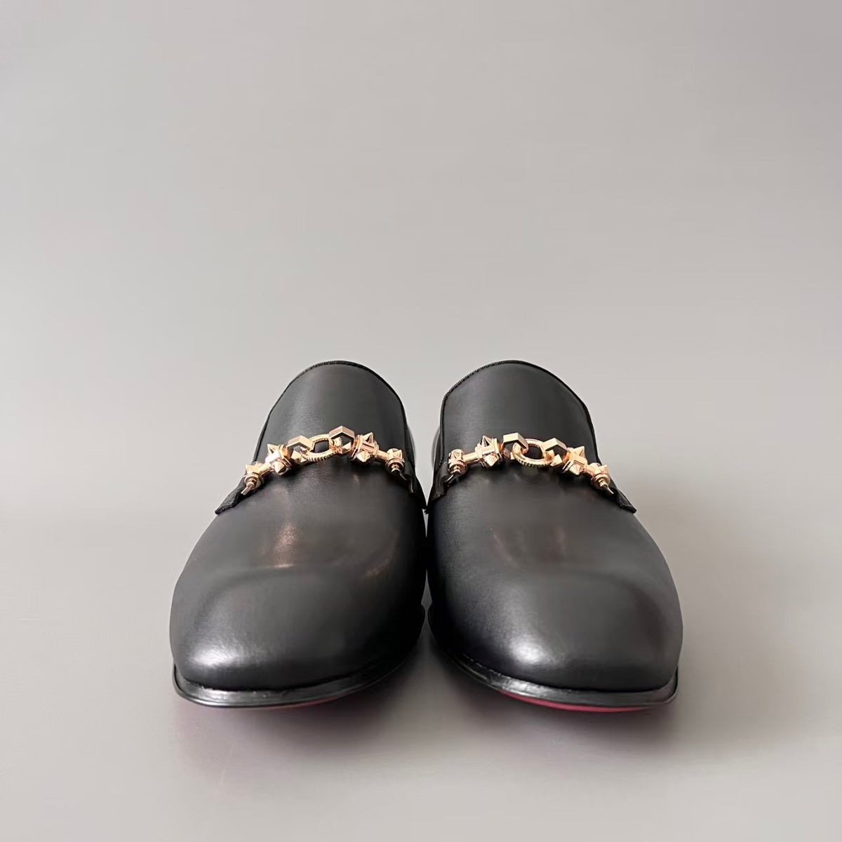 CL 【Red Sole】Men's Black Leather Loafers – Round-Toe, Slip-On, Comfortable & Sophisticated