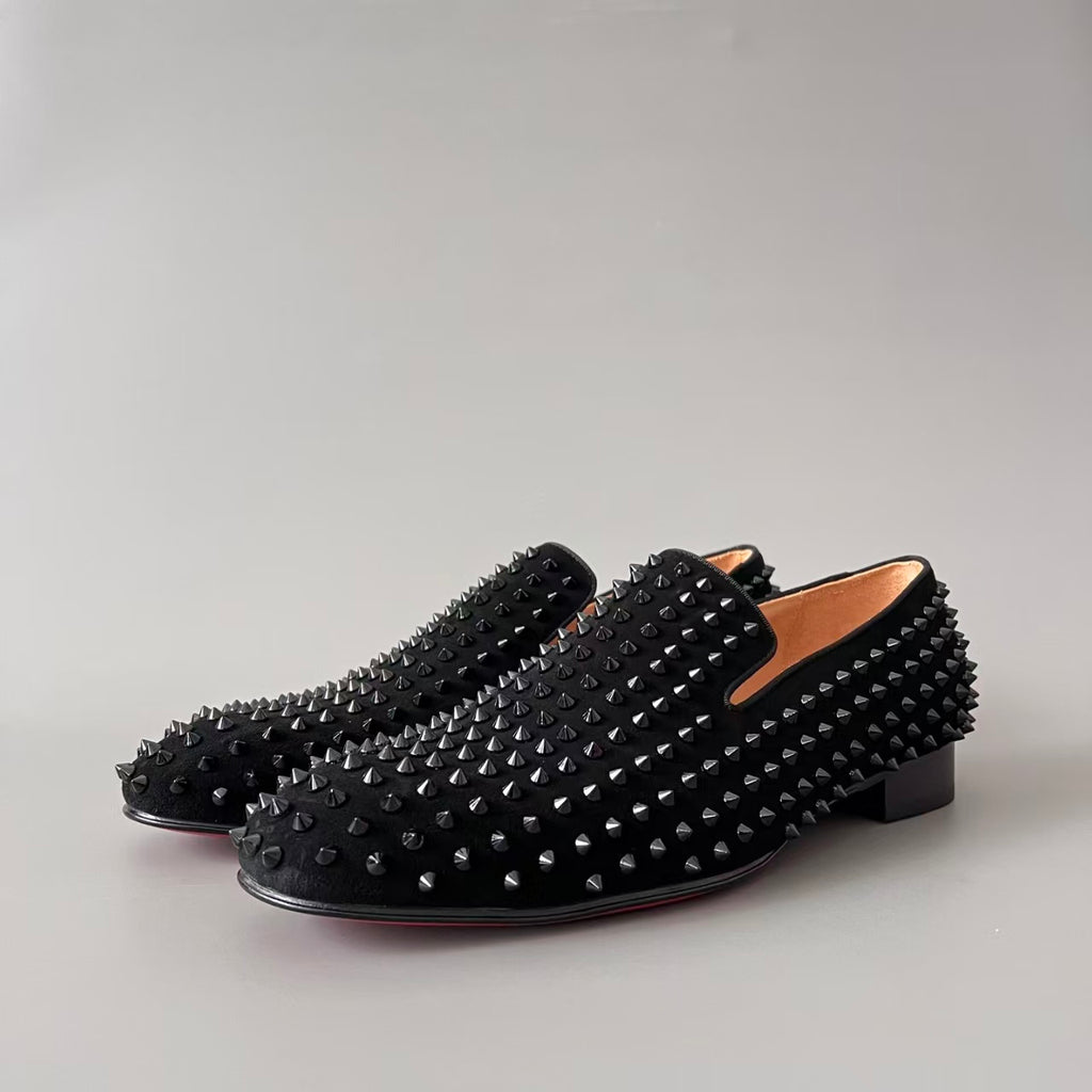 CL 【Red Sole】Stylish men's black slip-on casual shoes with studs.