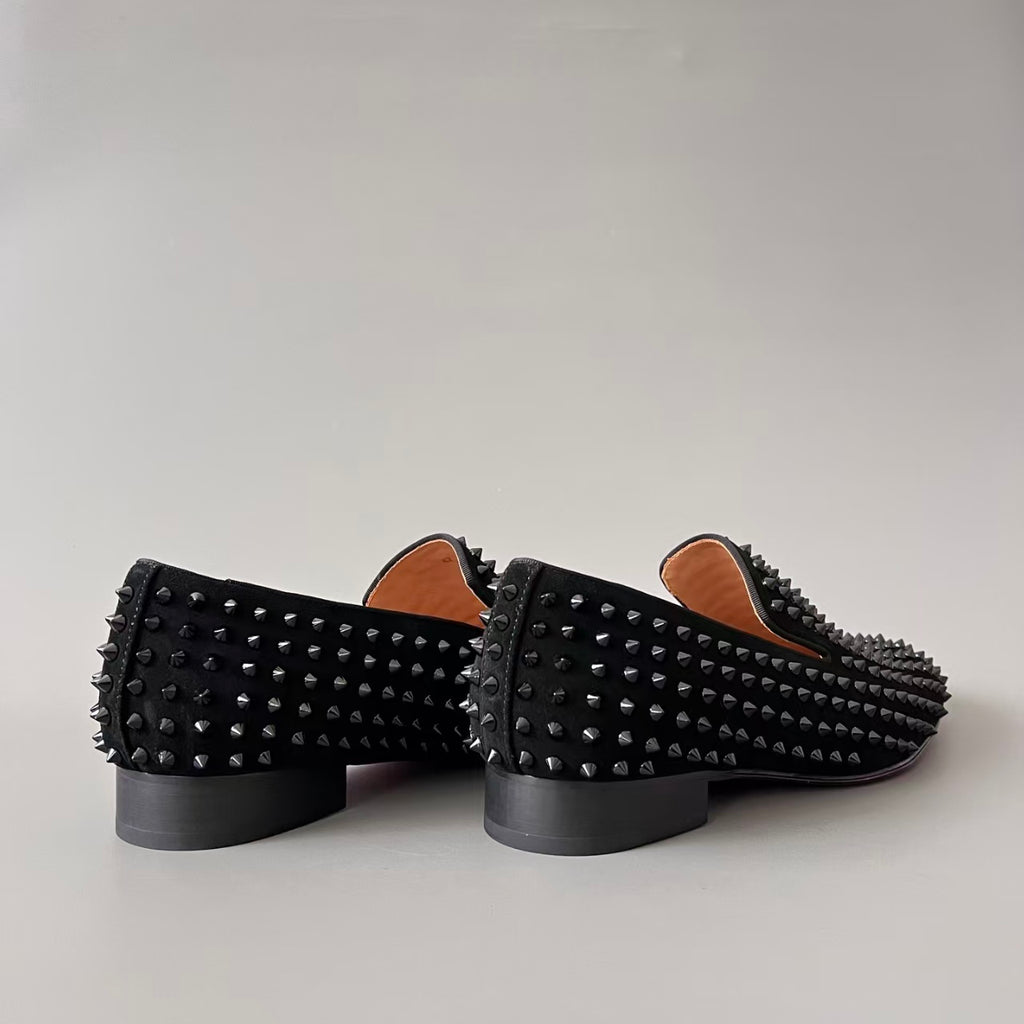 CL 【Red Sole】Stylish men's black slip-on casual shoes with studs.