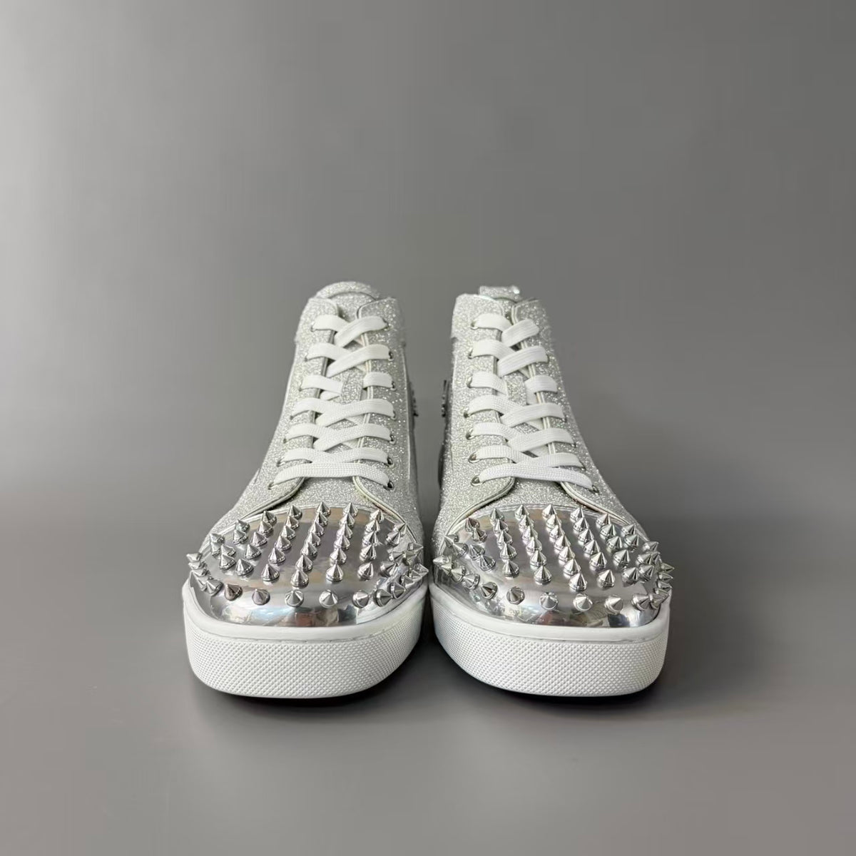 CL 【Red Sole】Lou Spikes high-top sneakers with all-over silver studs