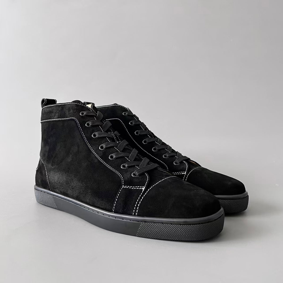 CL 【Red Sole】Lou Spikes high-top sneakers in all-black with studs.