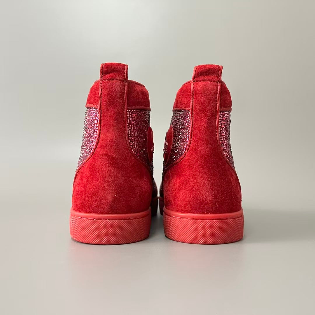 CL 【Red Sole】Lou Spikes High-Top Sneakers – Bright Red with Colorful Crystals