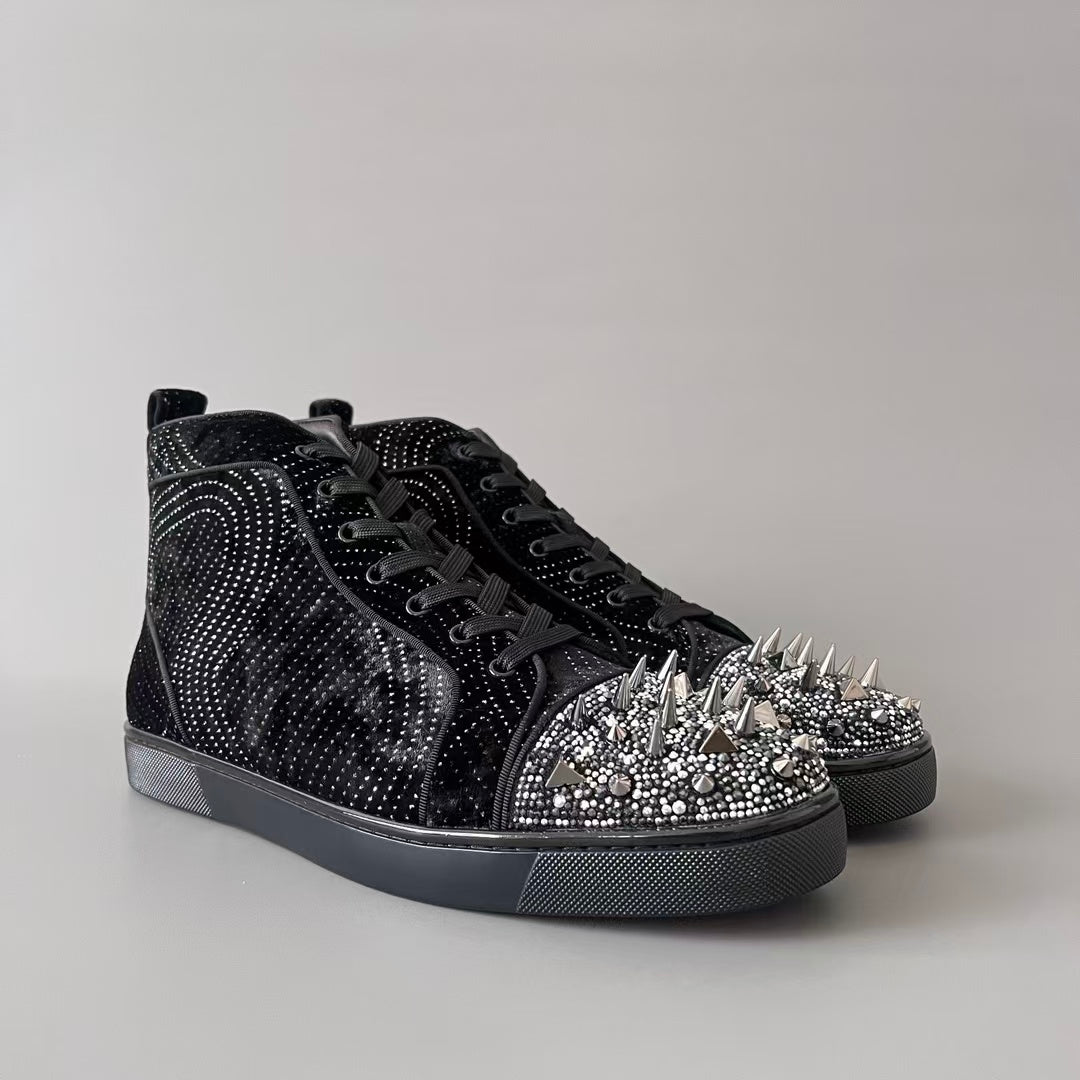 CL 【Red Sole】Lou Spikes high-top sneakers in black velvet.