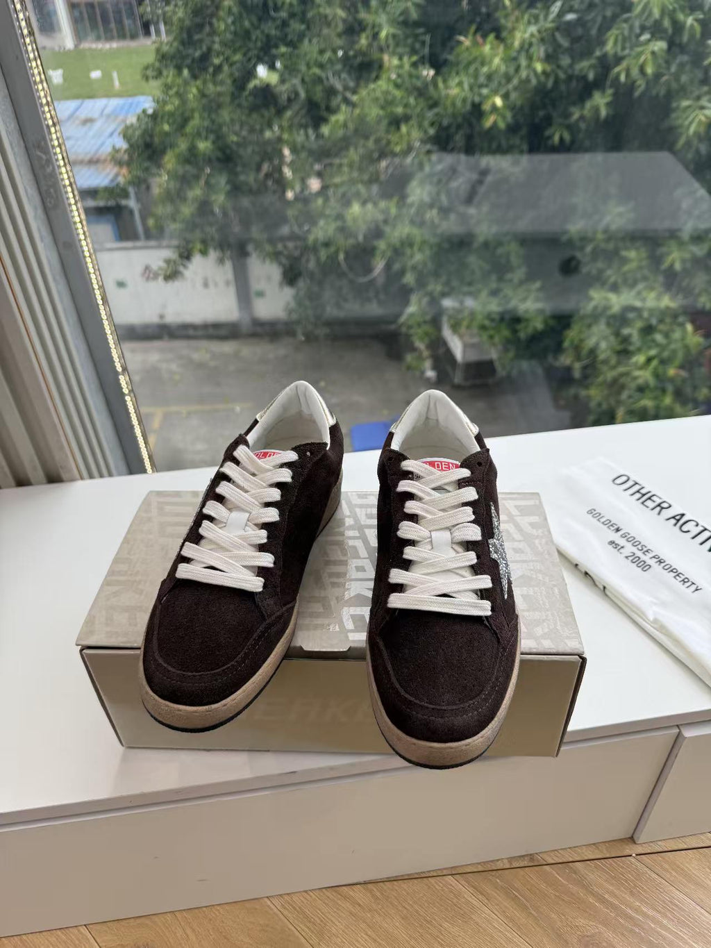 GGDB "Dirty" Sneakers