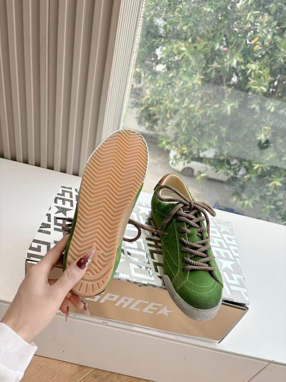 GGDB "Dirty" Sneakers